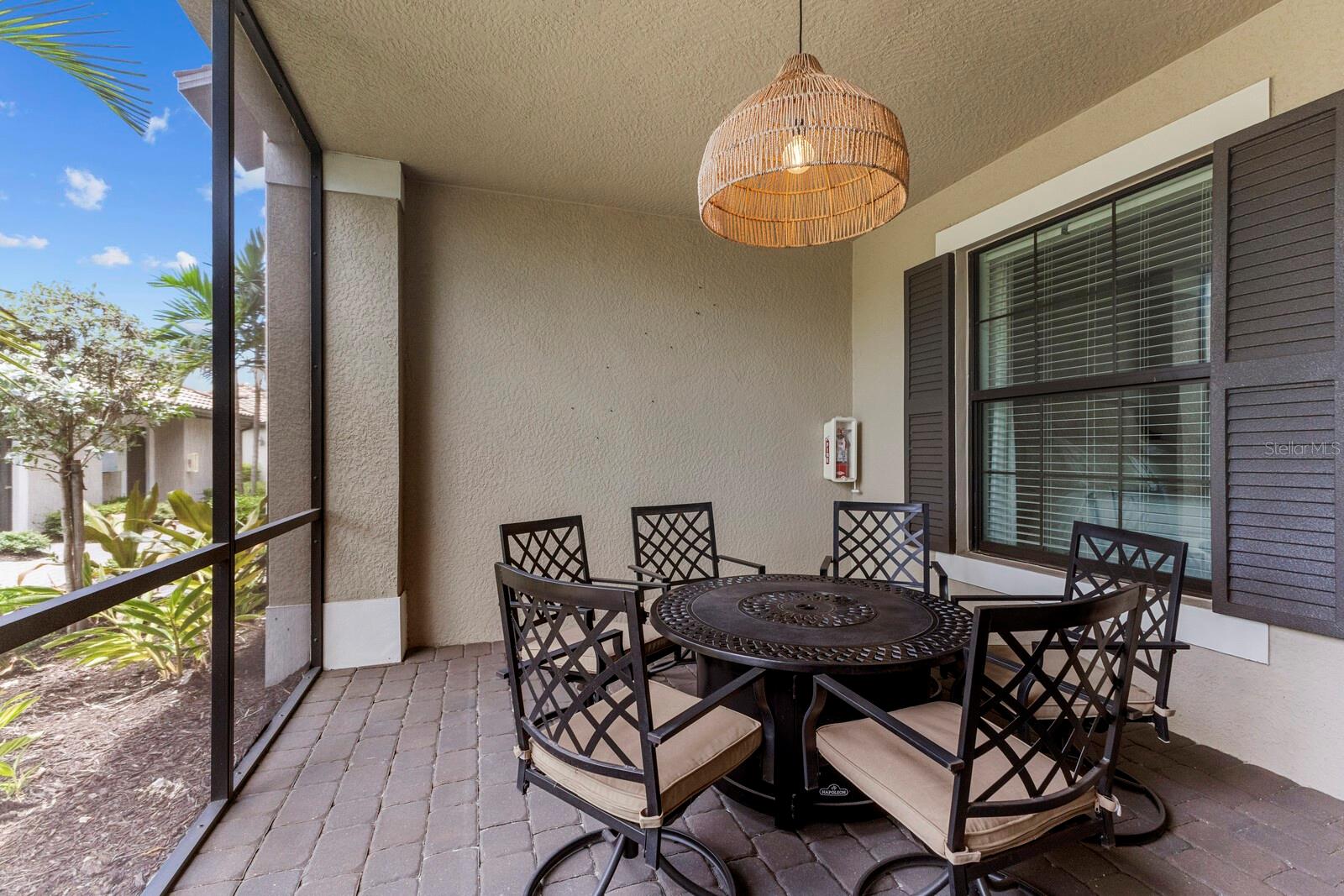5721 Palmer Cir #103 Property Photo 5