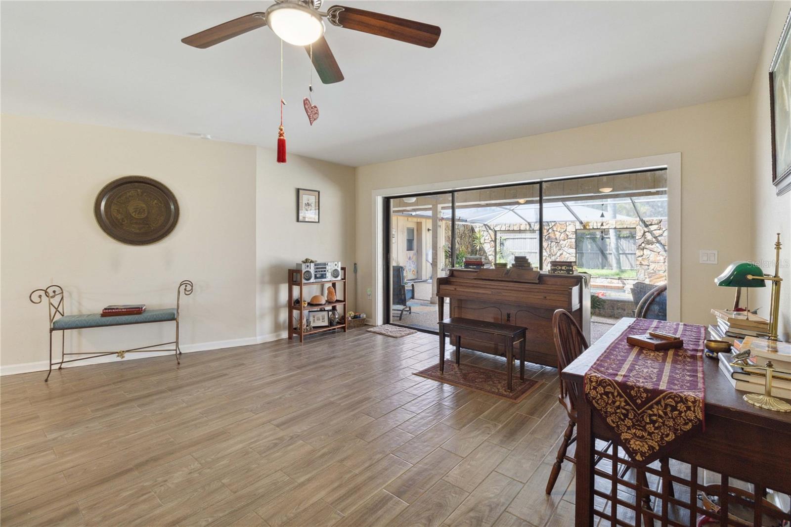 4607 Masefield Pl Property Photo 12