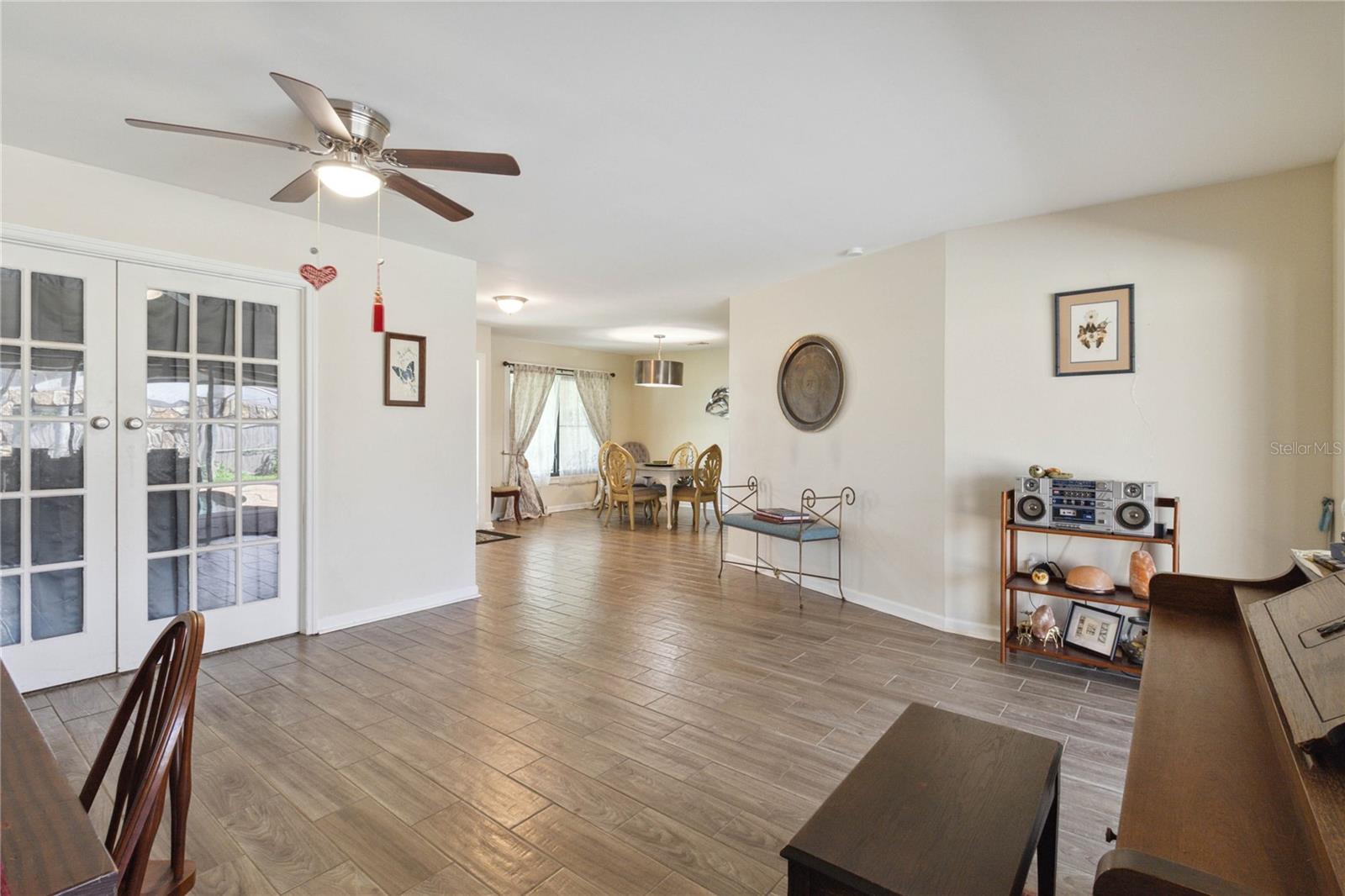 4607 Masefield Pl Property Photo 13