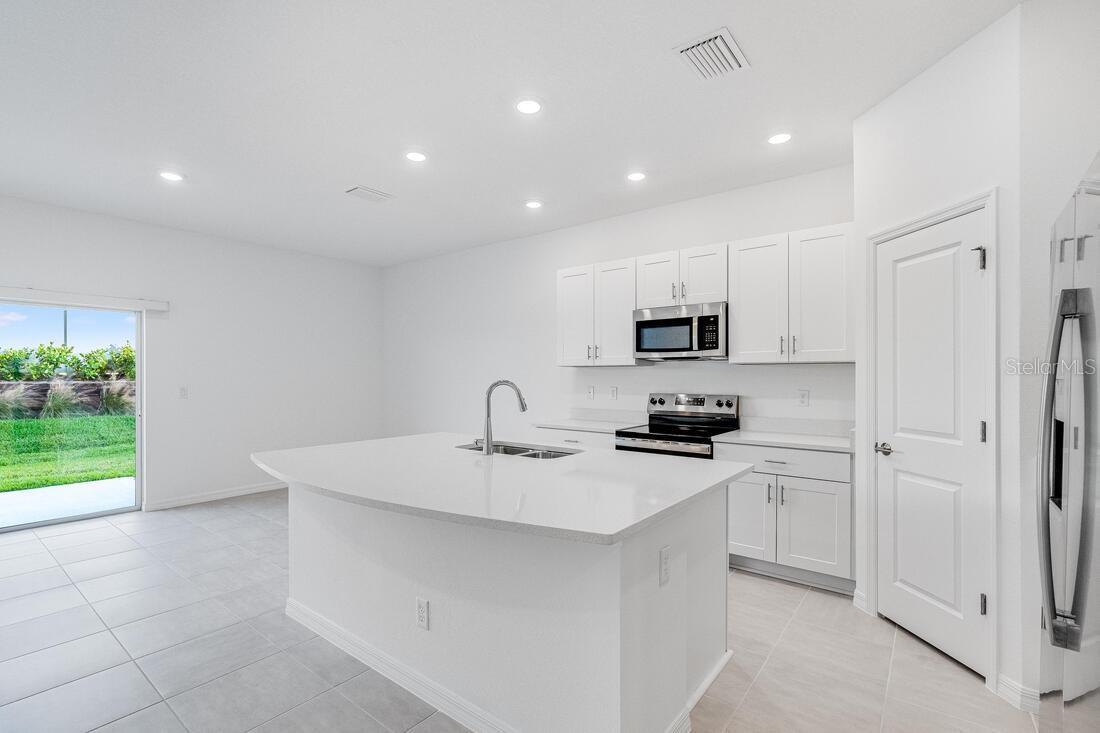 3063 Novara Ln Property Photo 16