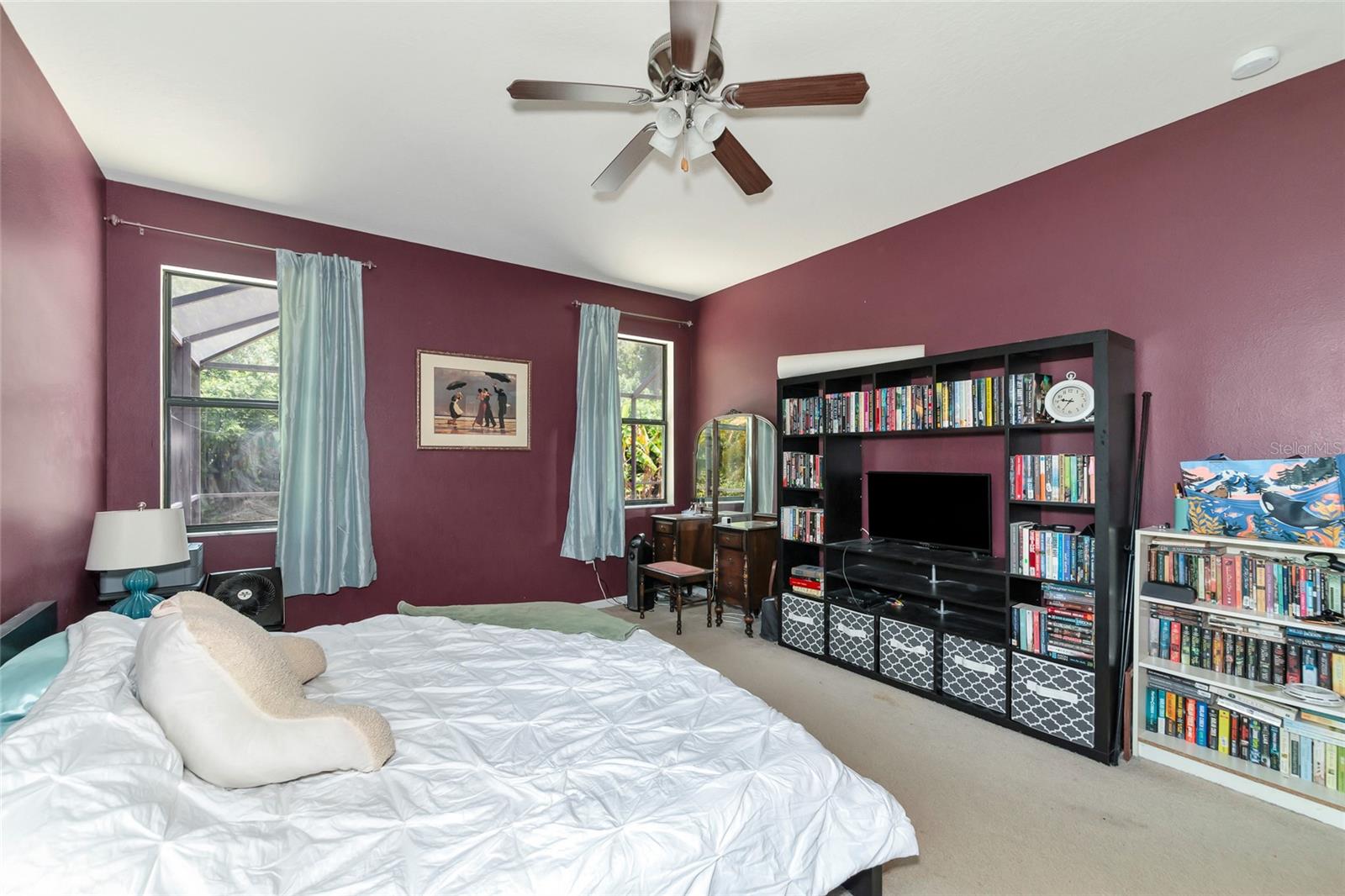 5919 Lexington Dr Property Photo 22