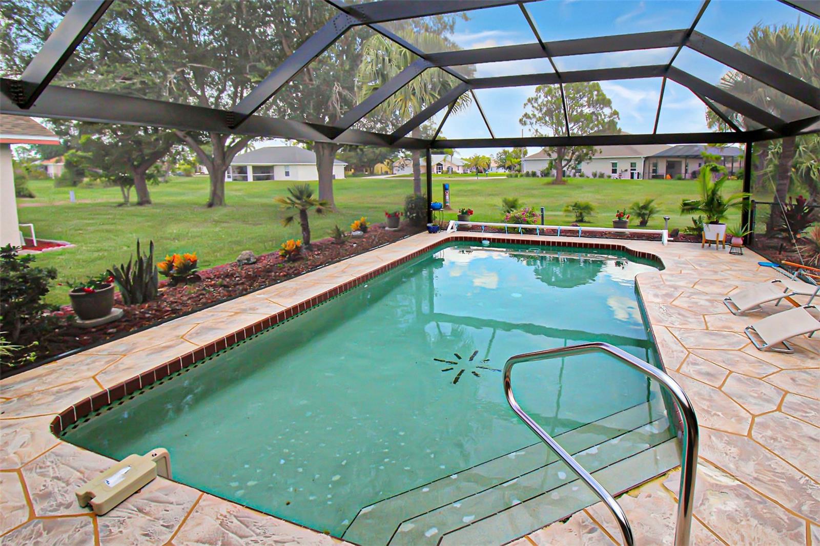 1122 Paraclete Rd Property Photo 46