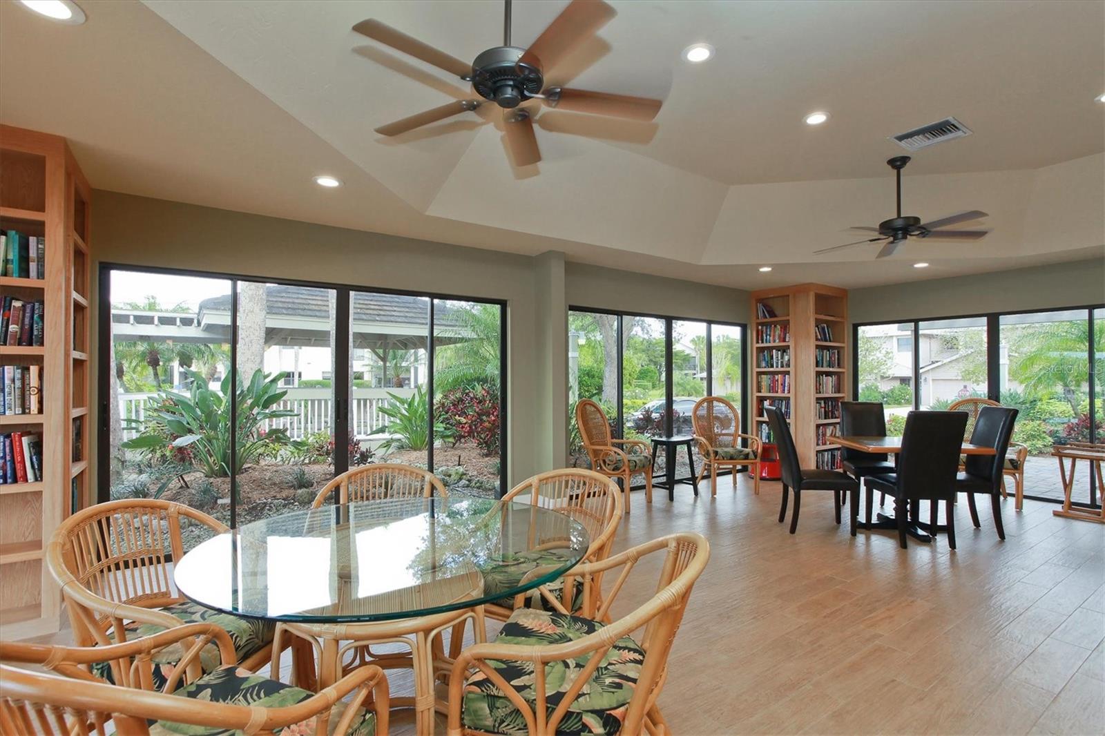 1711 Starling Dr #1711 Property Photo 32
