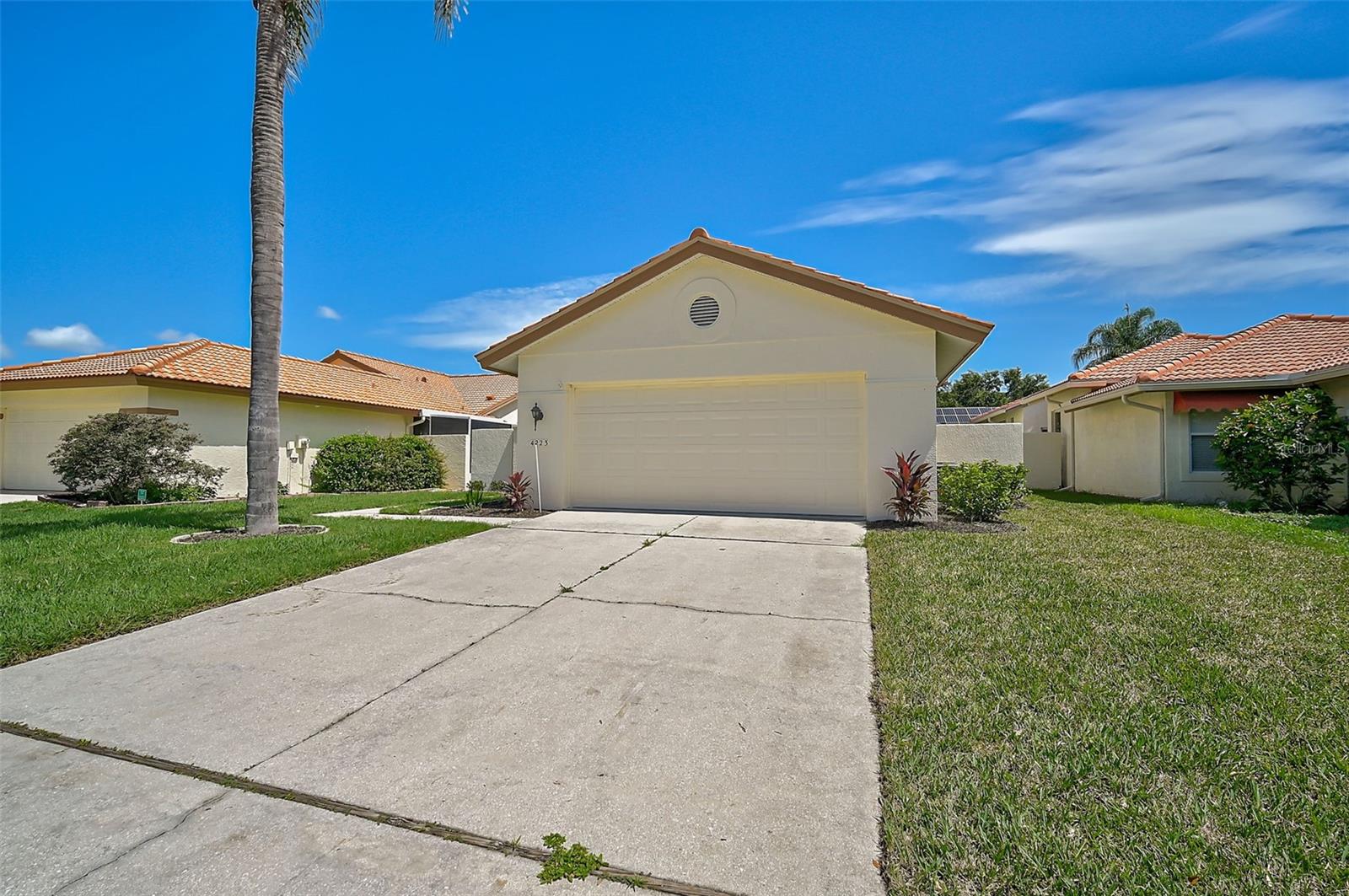4223 Murfield Dr E Property Photo 2