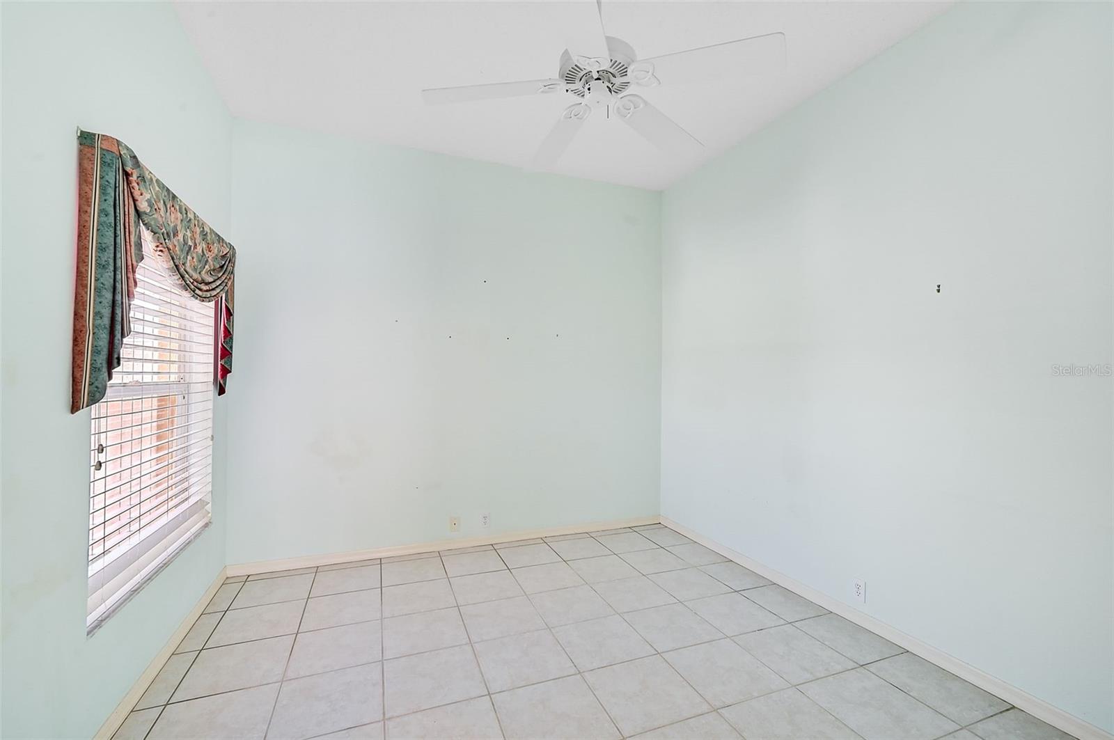 4223 Murfield Dr E Property Photo 23