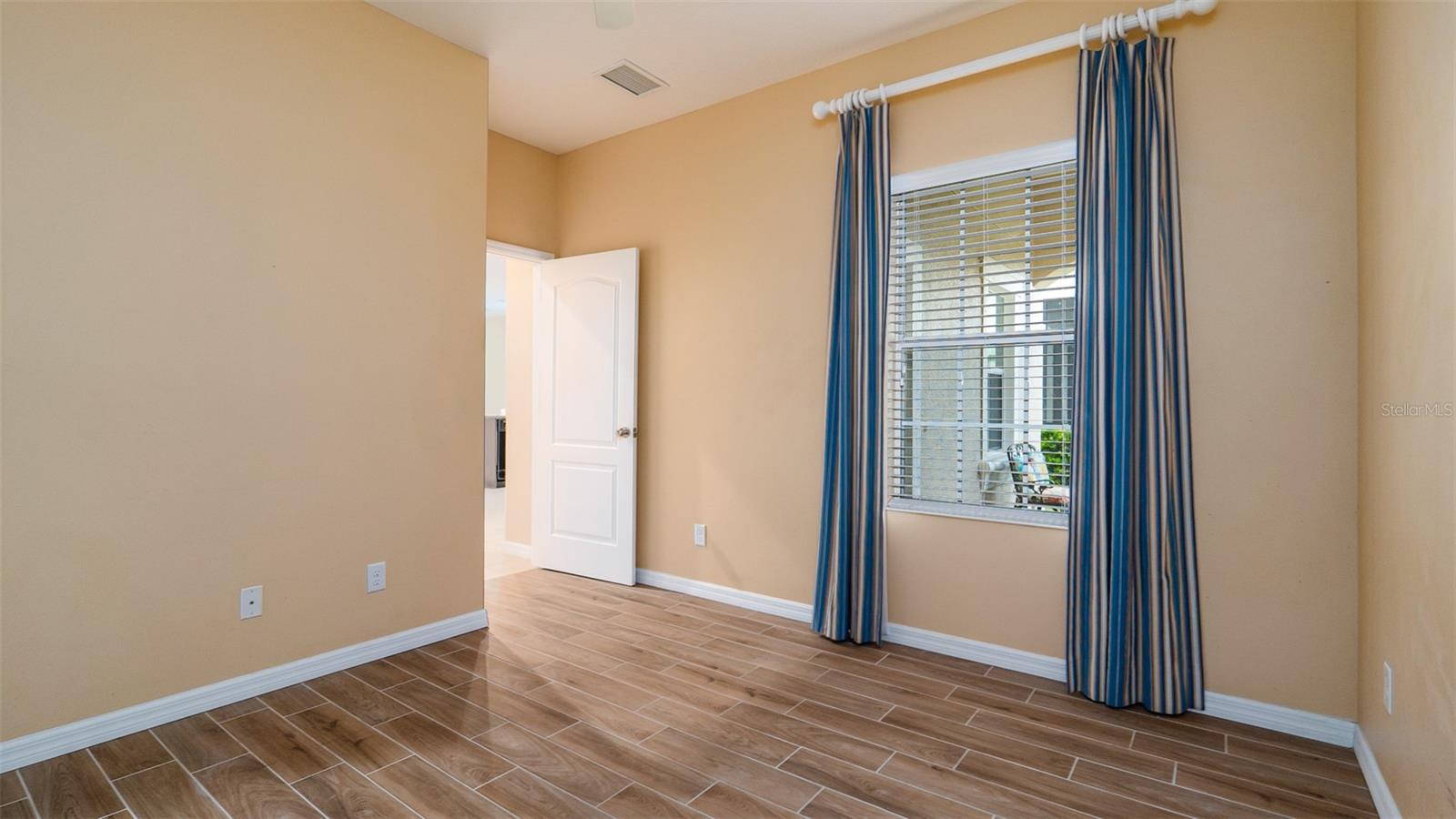 4830 Maymont Park Cir Property Photo 15