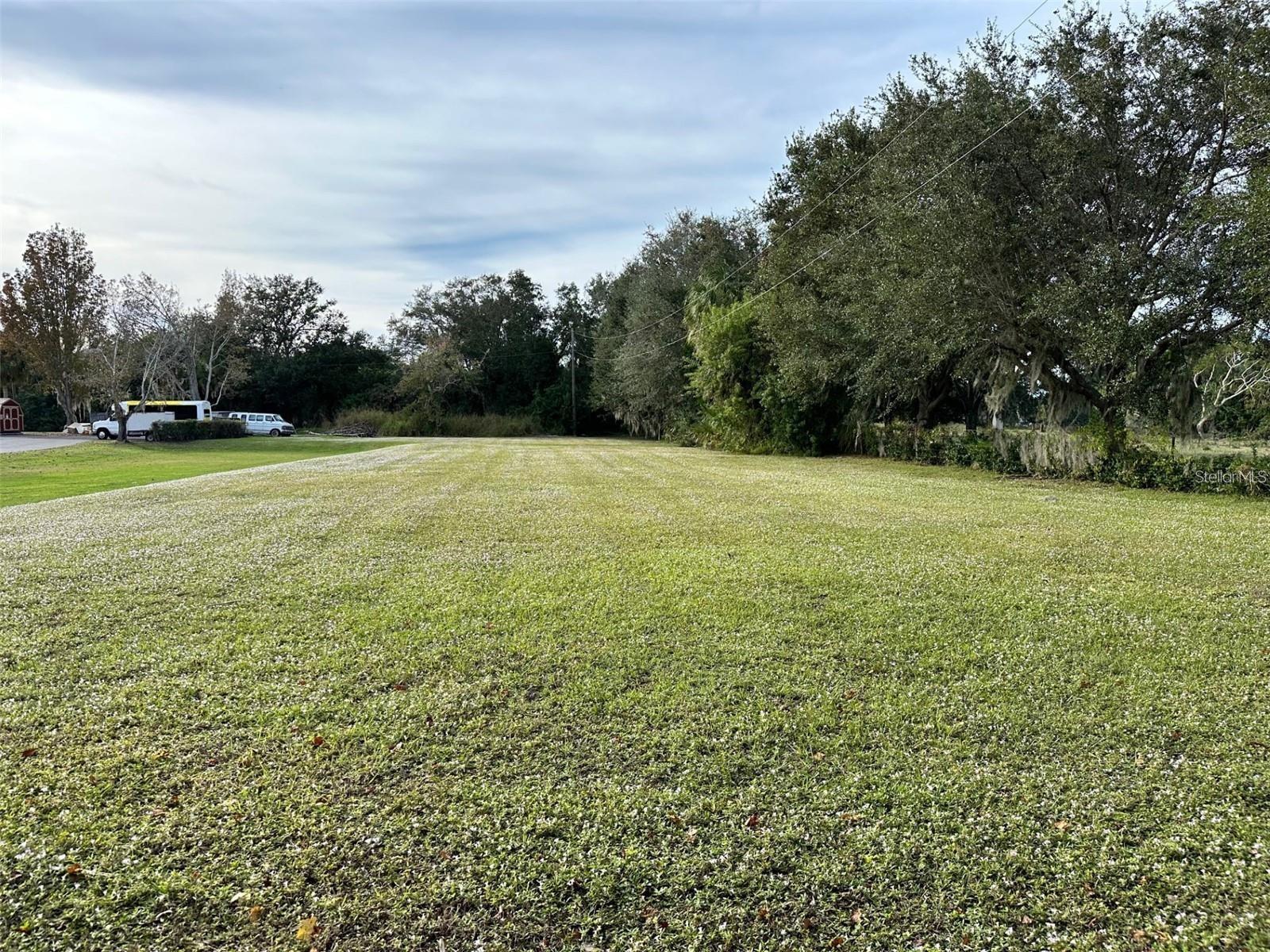 4215 36 Ave E Property Photo 1