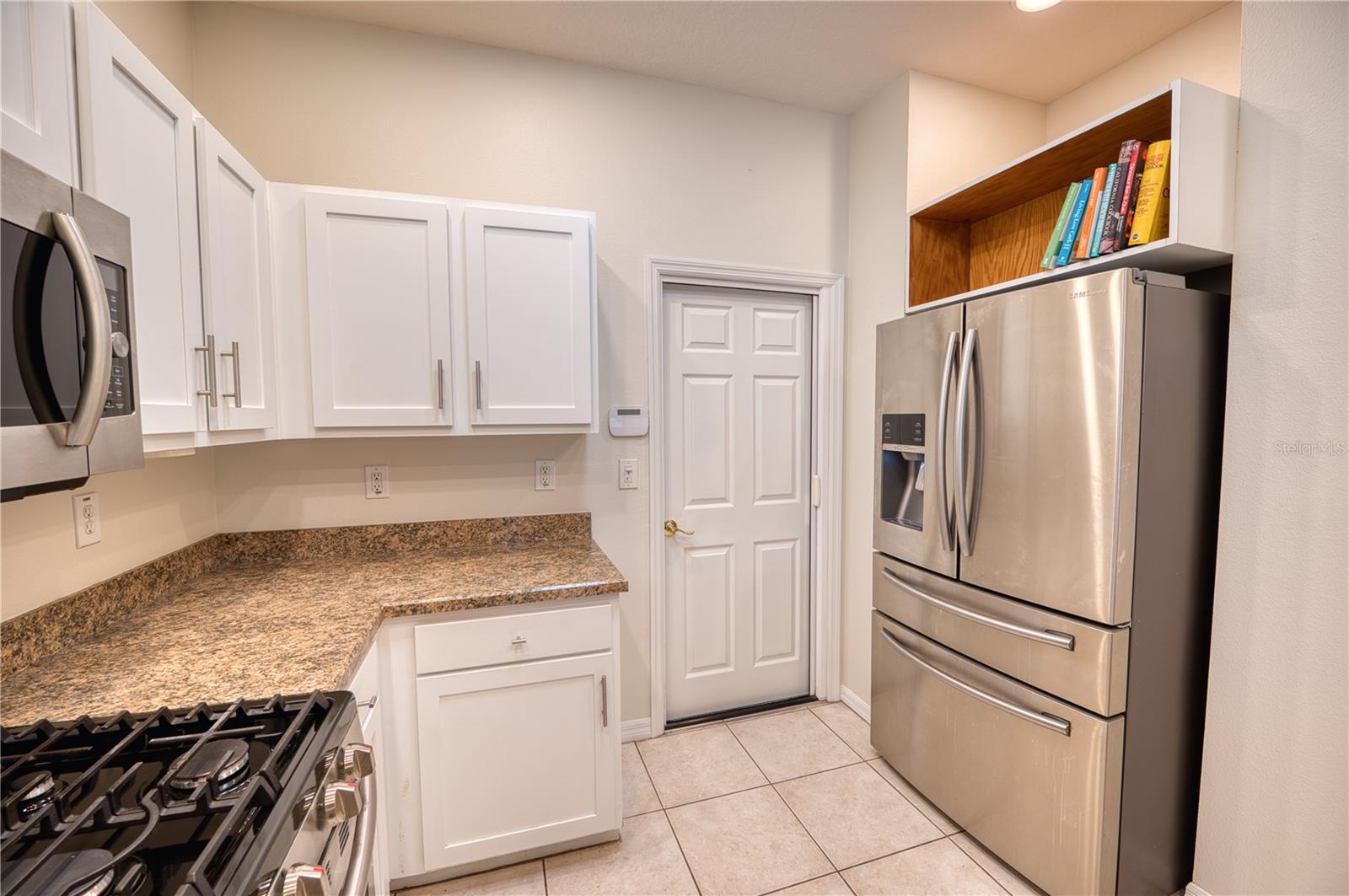 4271 Cascade Falls Dr Property Photo 7