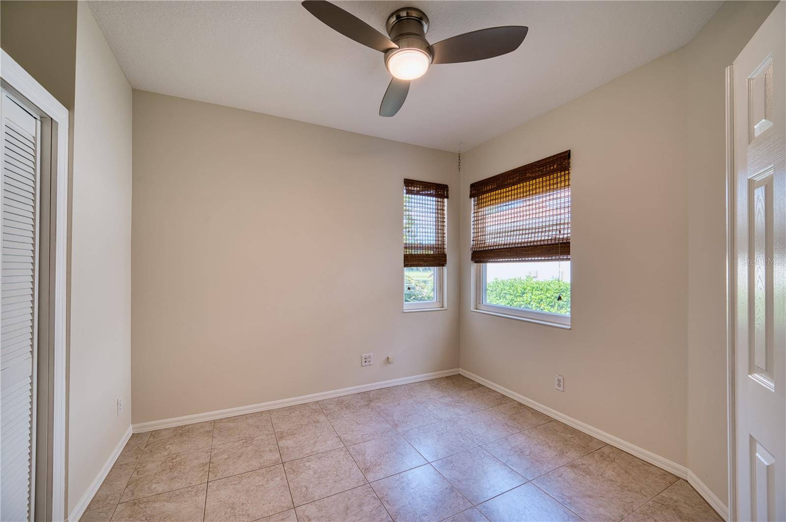 4271 Cascade Falls Dr Property Photo 10