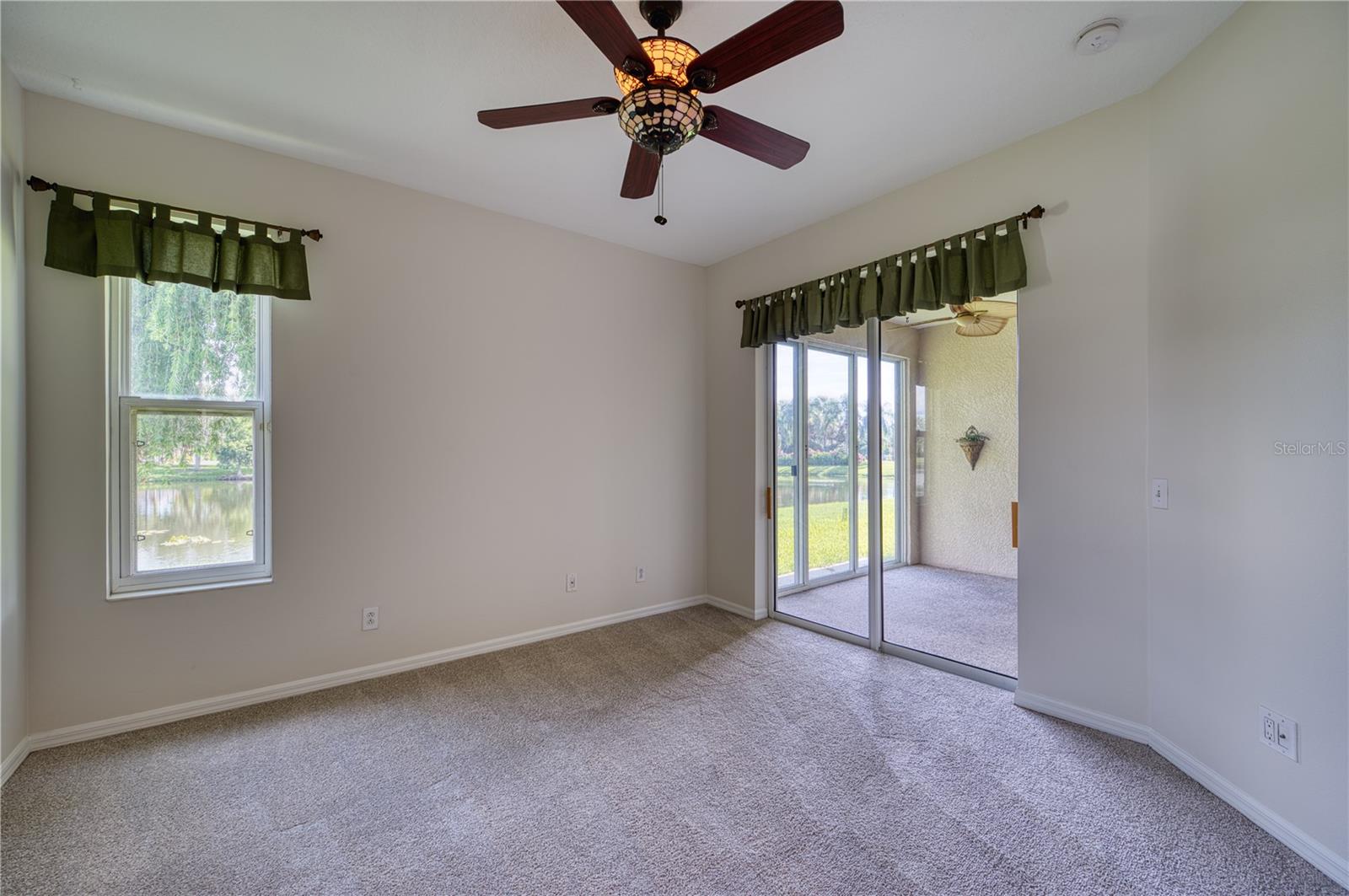 4271 Cascade Falls Dr Property Photo 19