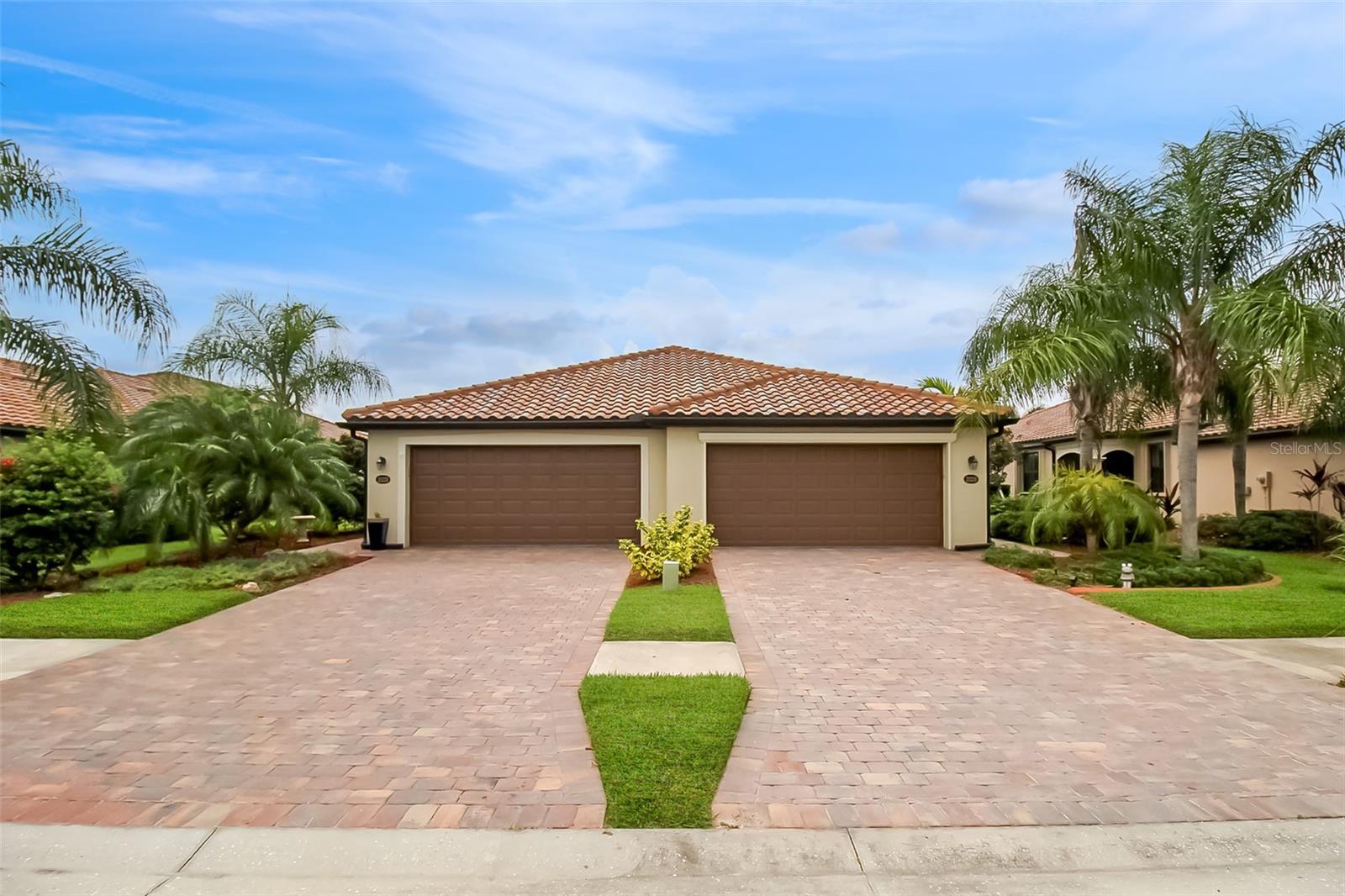 20230 TESORO DR Property Photo 1