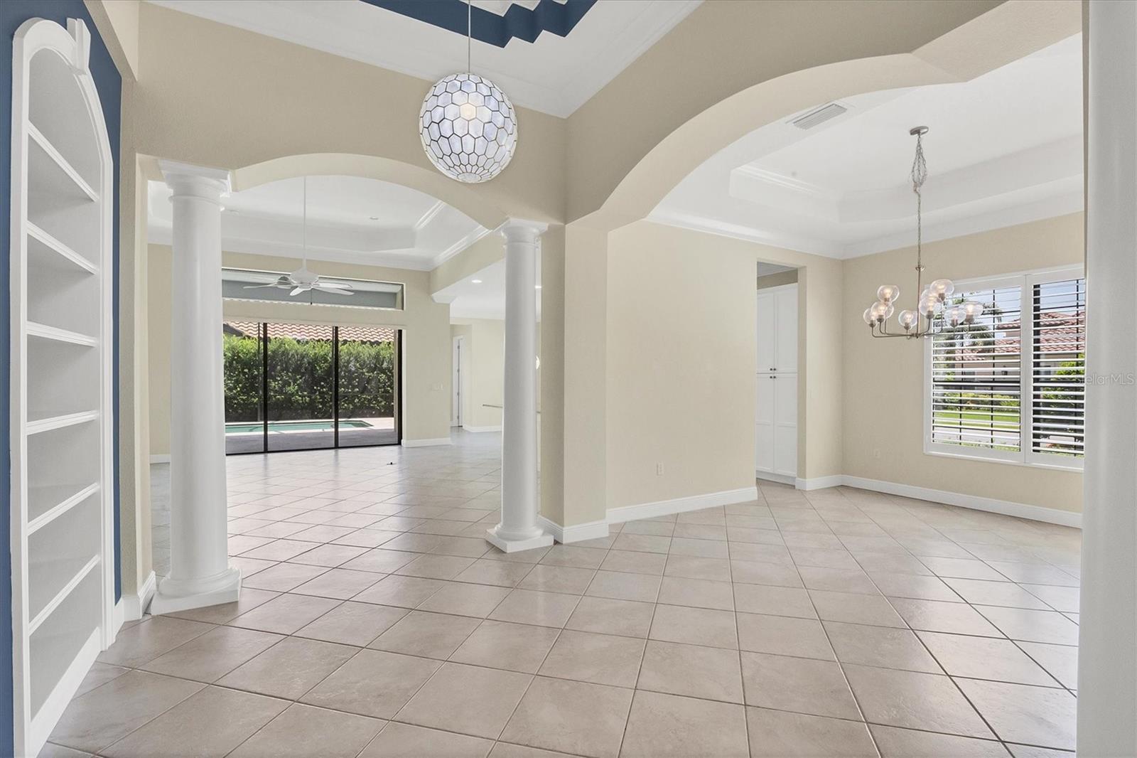 14215 Kinglet Ter Property Photo 10