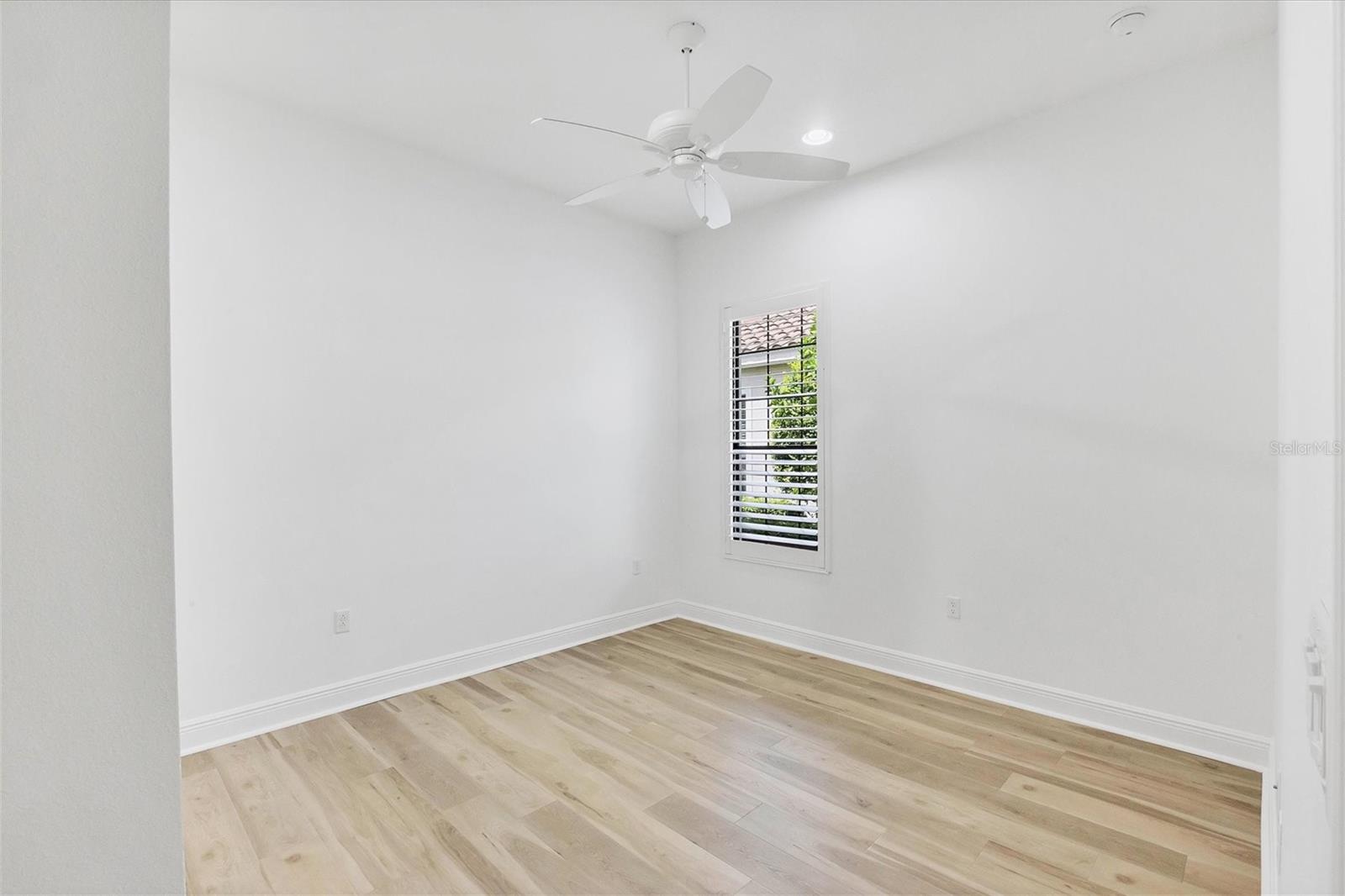14215 Kinglet Ter Property Photo 38