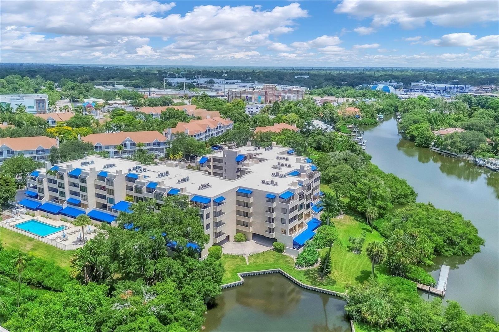 835 S Osprey Ave #204 Property Photo