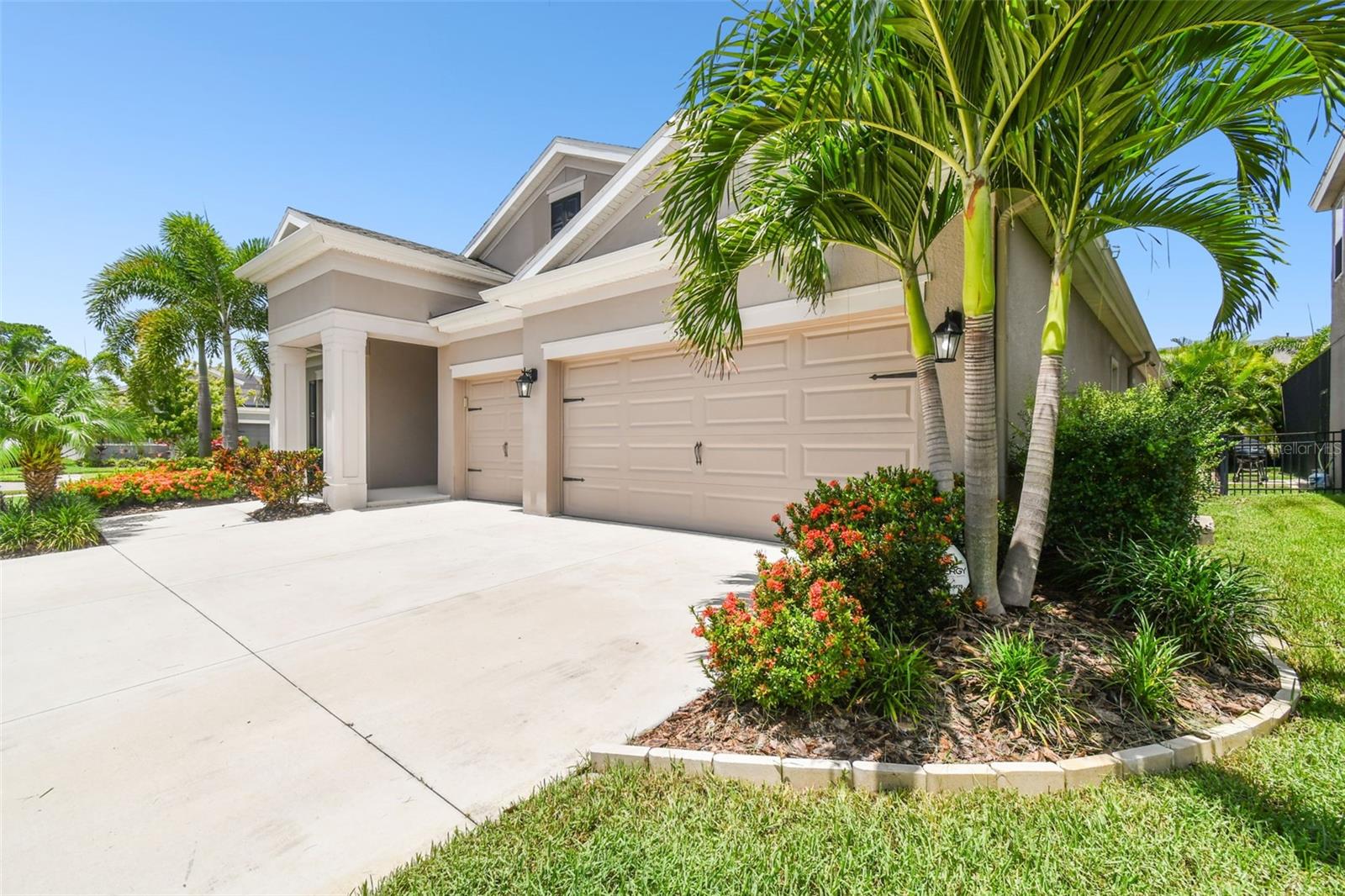 5802 Alabaster Stone Ln Property Photo 2