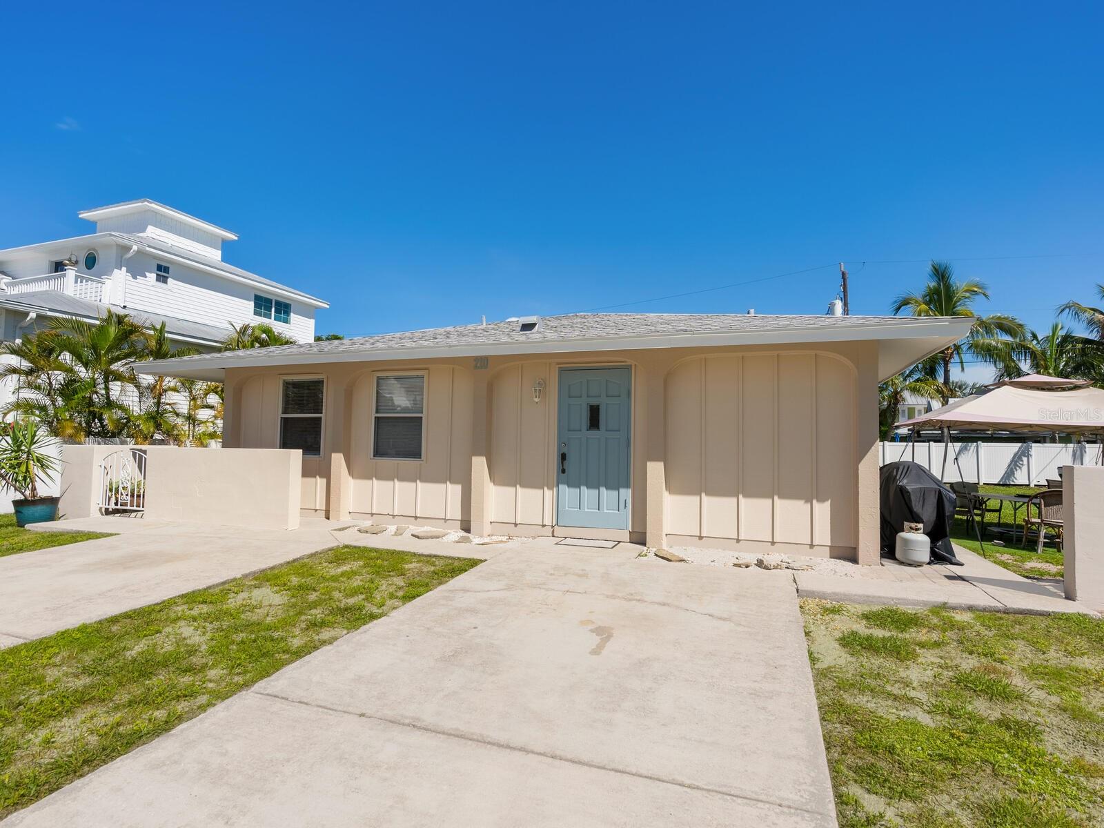 210 66th St Property Photo 18