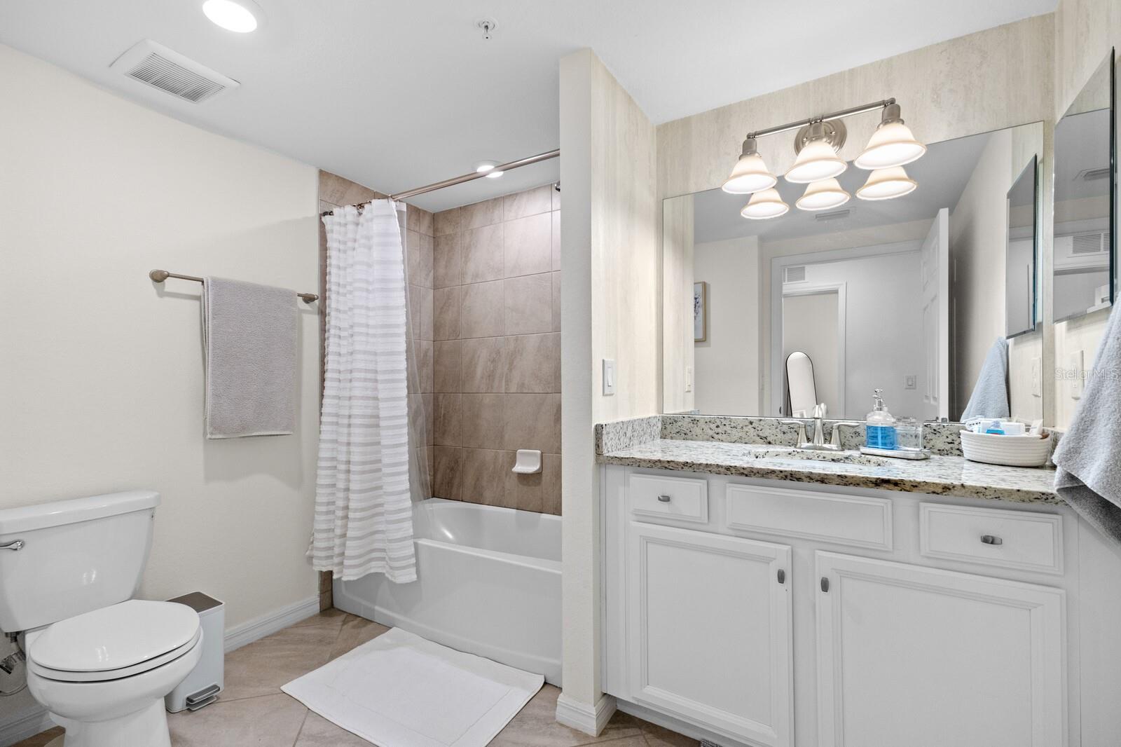 18117 Gawthrop Dr #104 Property Photo 20