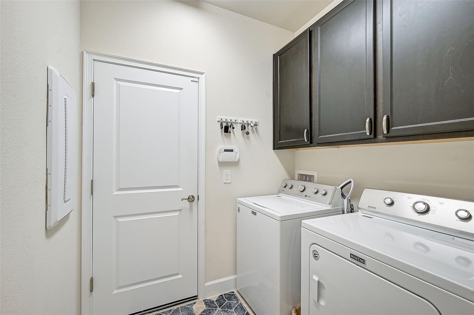 5514 69th Pl E Property Photo 8