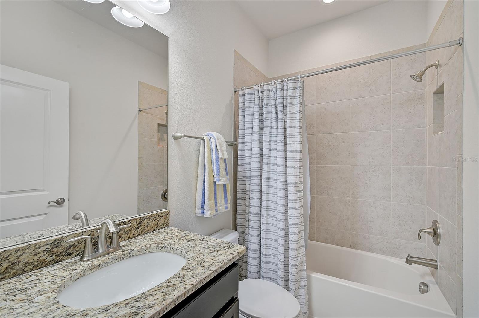 5514 69th Pl E Property Photo 11