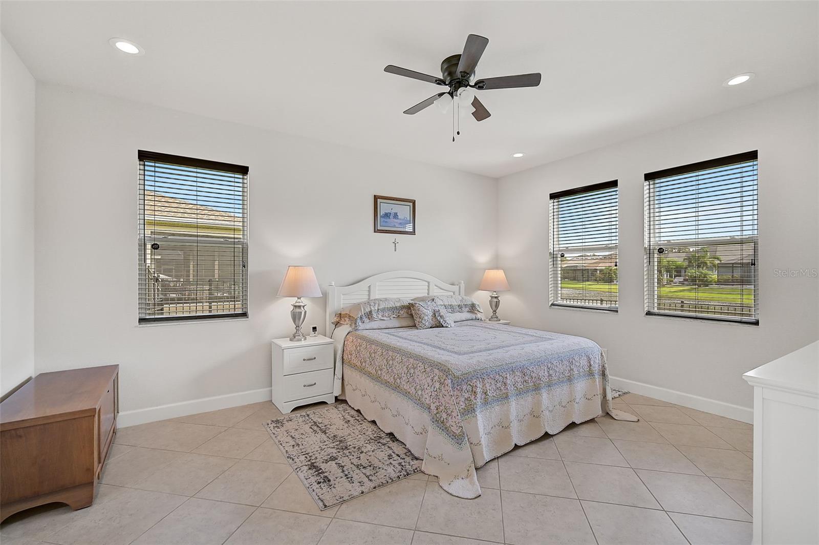5514 69th Pl E Property Photo 13