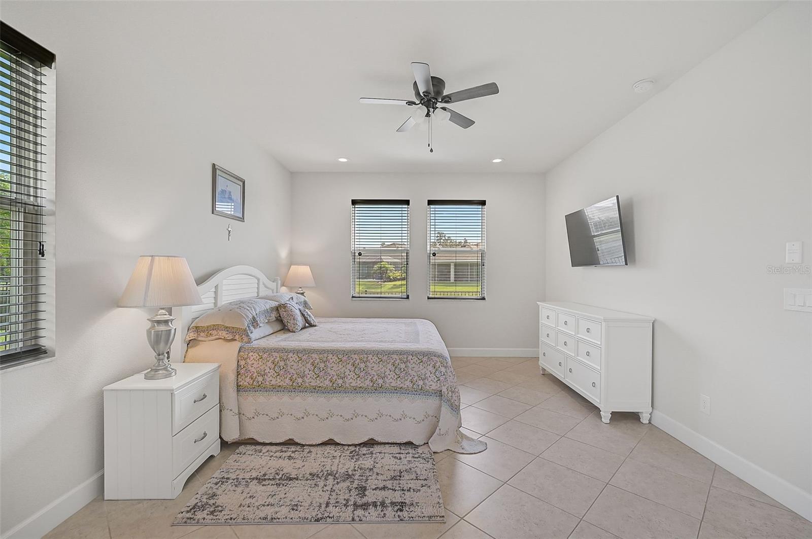 5514 69th Pl E Property Photo 15