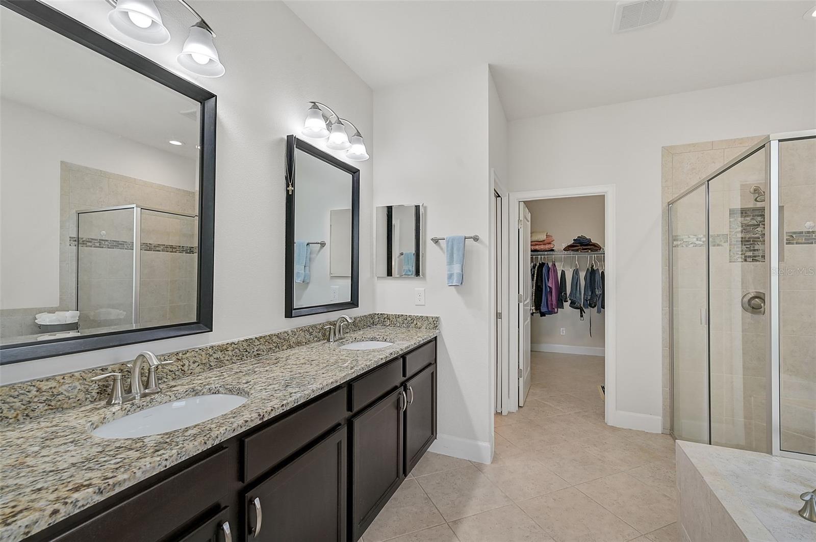5514 69th Pl E Property Photo 16