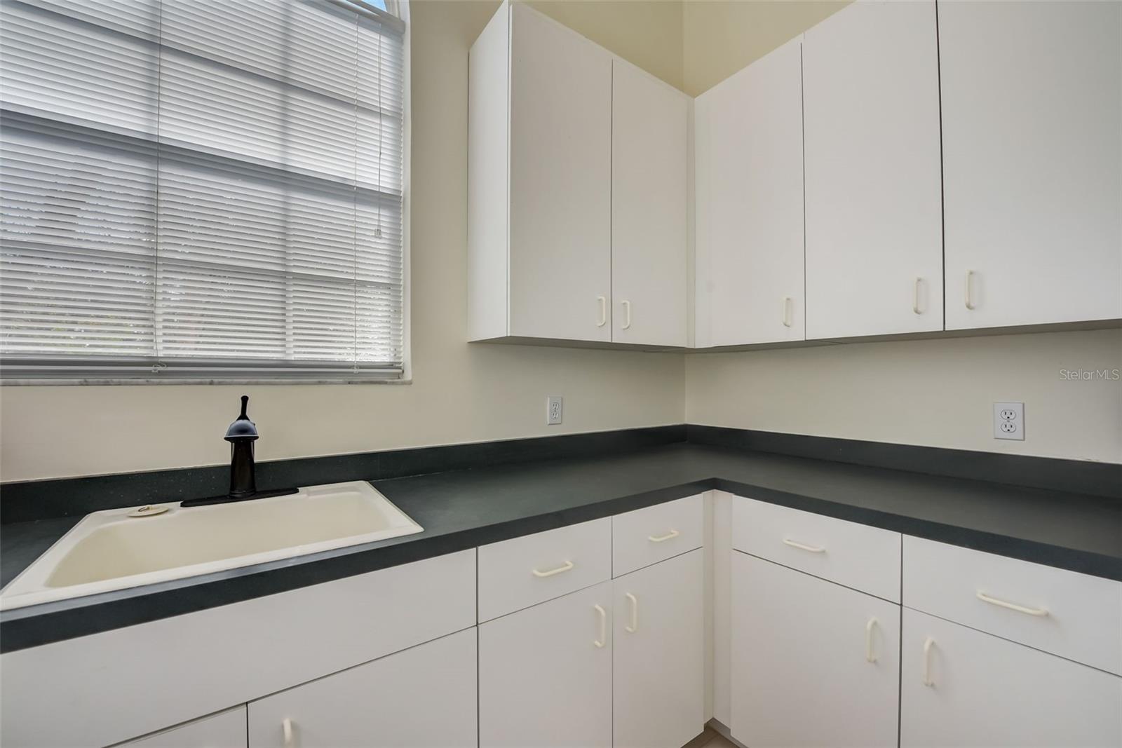 4653 Hadfield Dr Property Photo 51