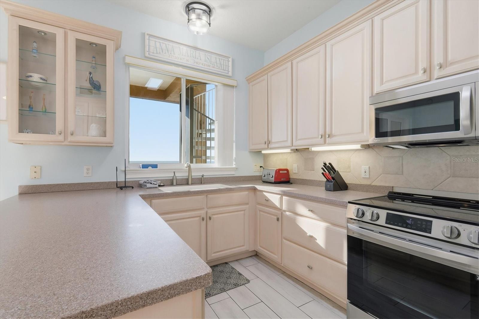 1900 Gulf Dr N #4 Property Photo 11