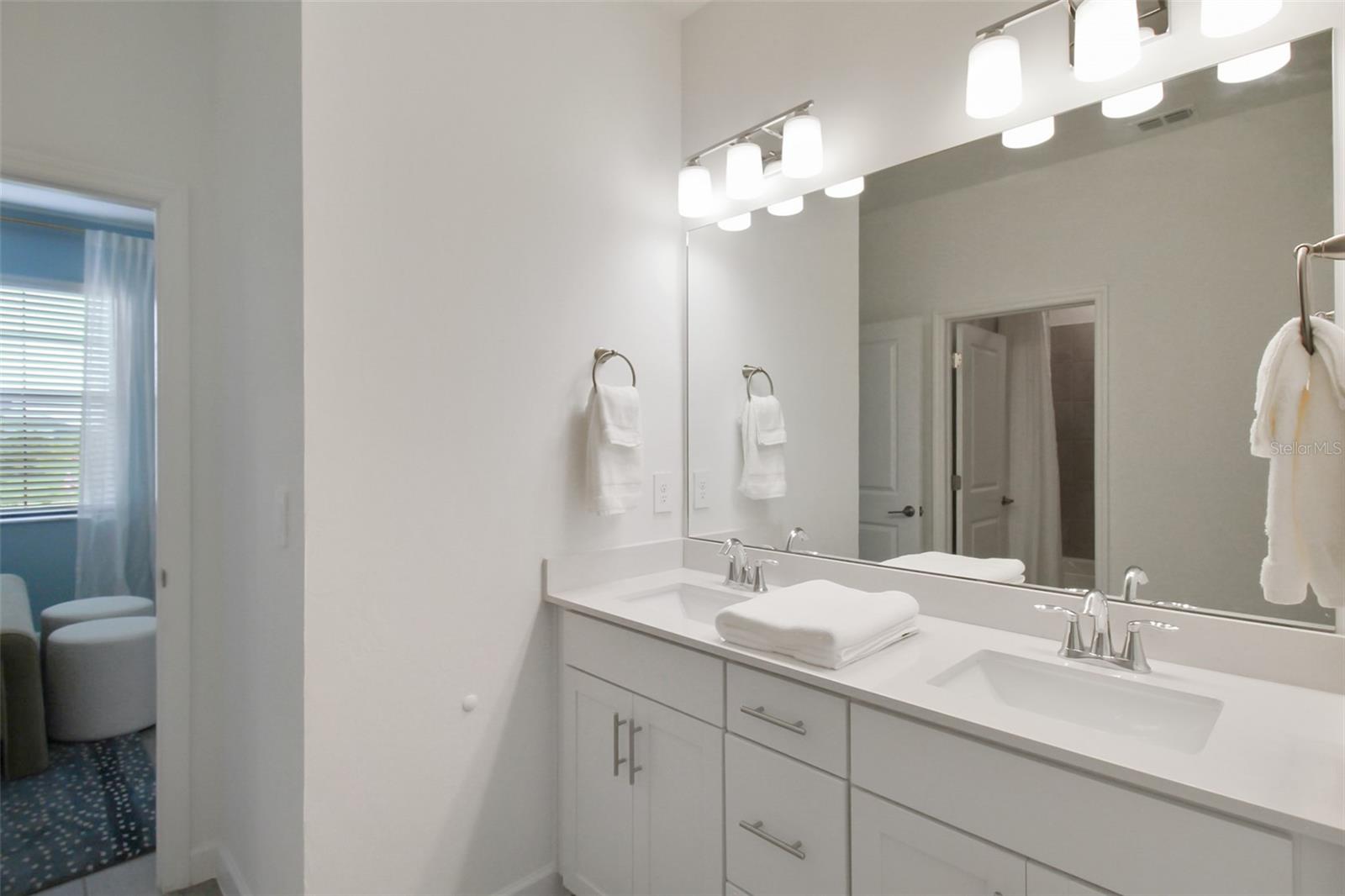 15025 Sea Salt Way Property Photo 12