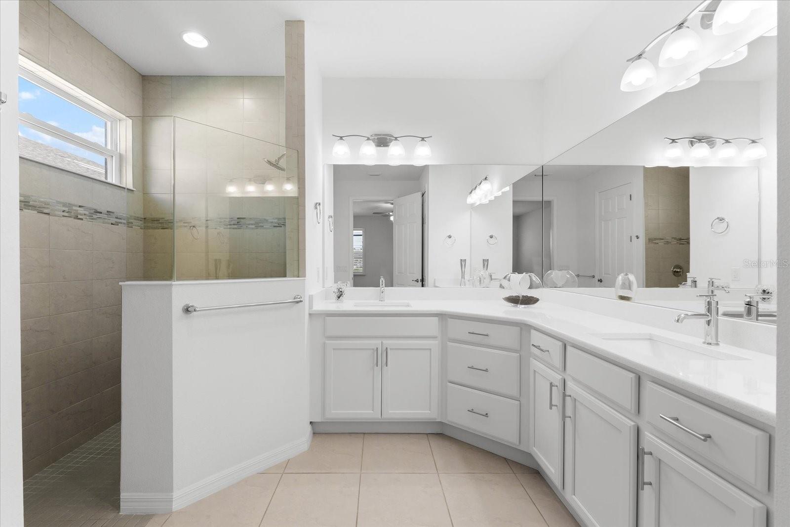 12918 Rainwashed Loop Property Photo 30