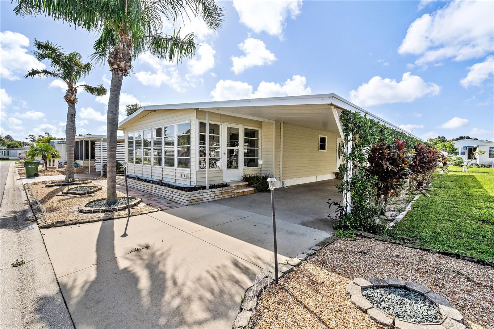 3410 Spanish Oak Ter Property Photo 11