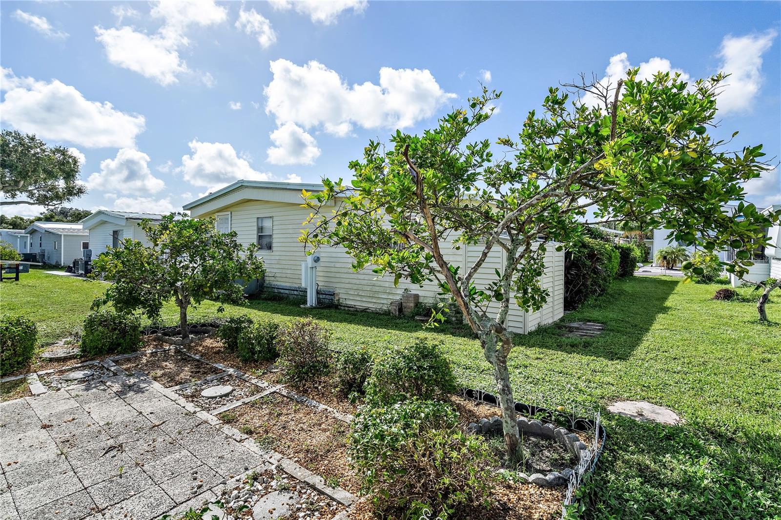 3410 Spanish Oak Ter Property Photo 46