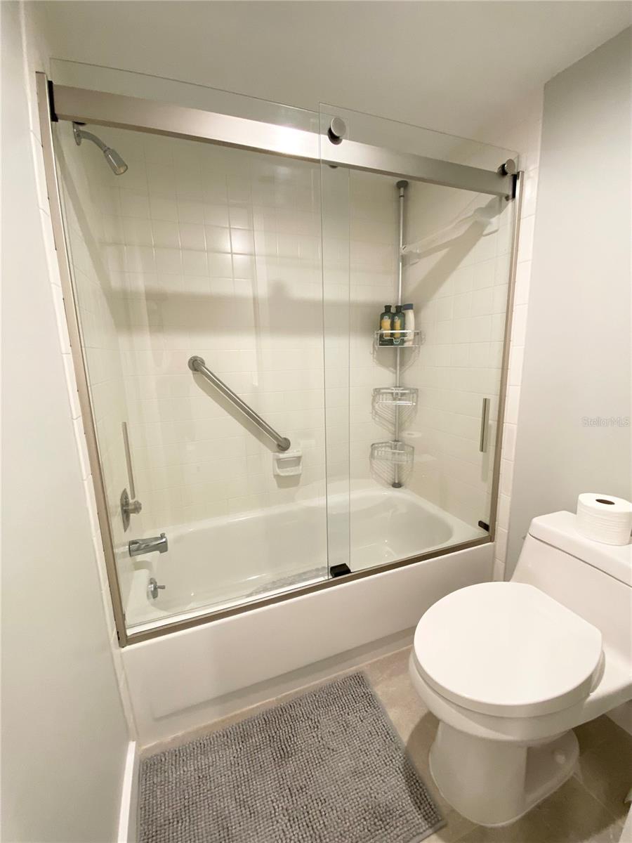1628 Clower Creek Dr #125 Property Photo 16