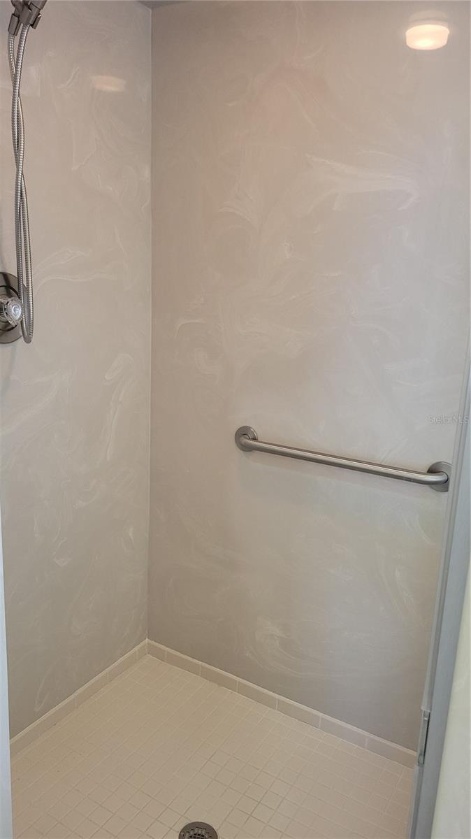 7557 Fairlinks Ct Property Photo 25