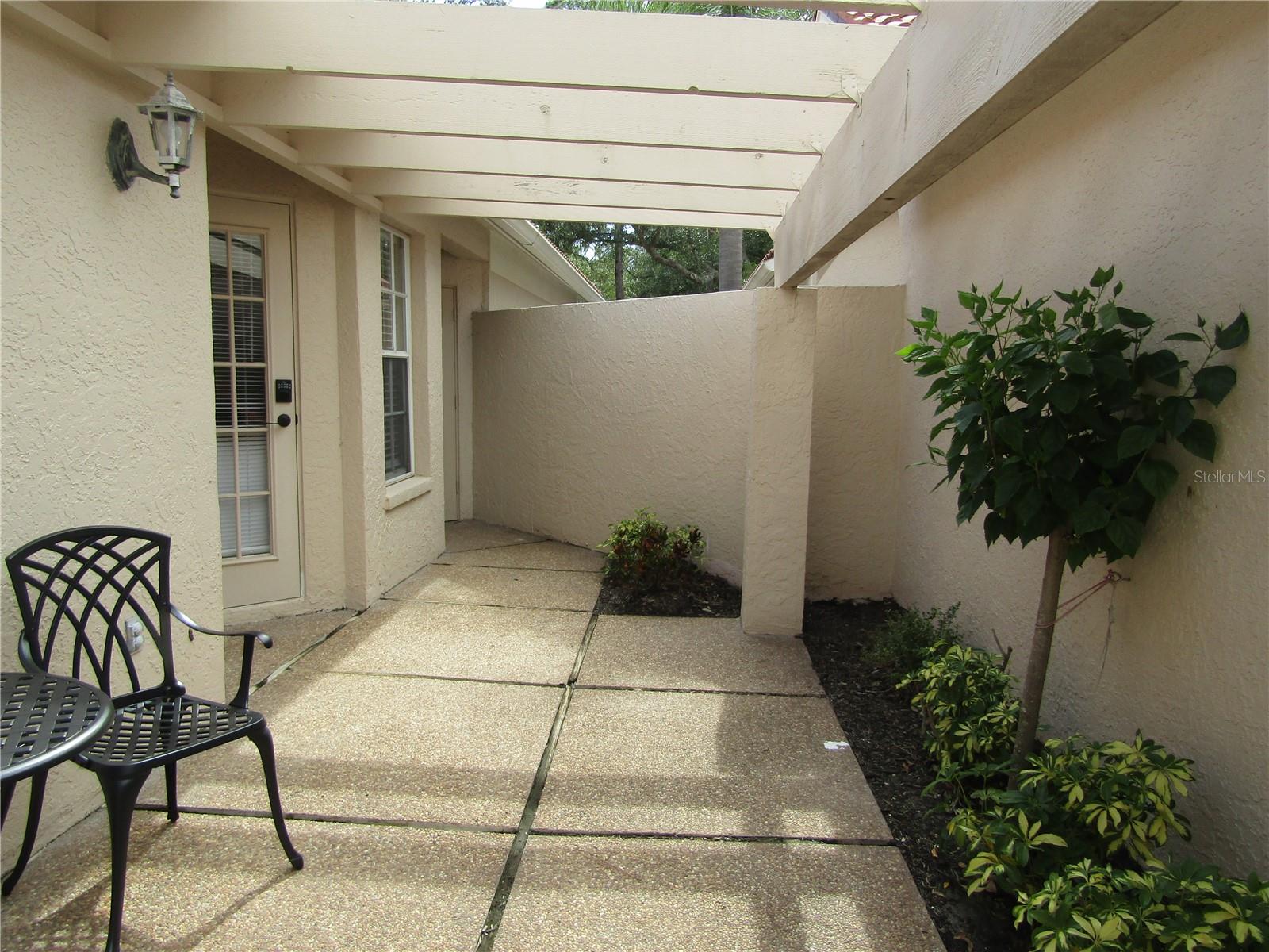 4026 Lyndhurst Ct #13 Property Photo 5