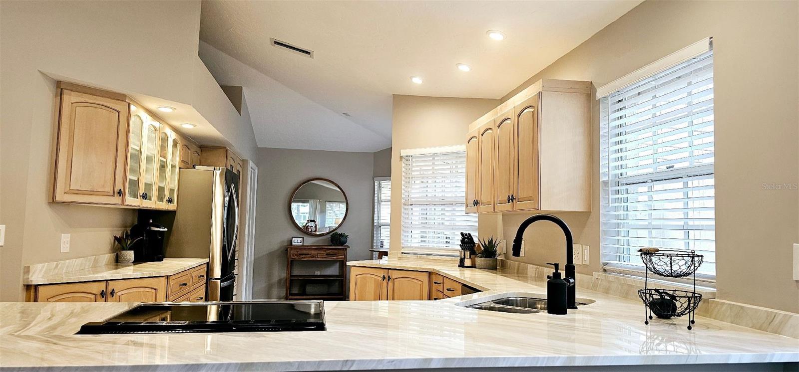 4026 Lyndhurst Ct #13 Property Photo 12