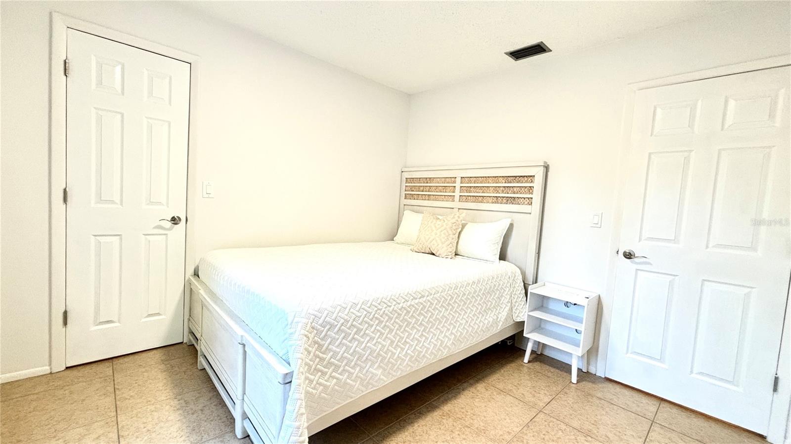 2431 Loma Linda St Property Photo 23