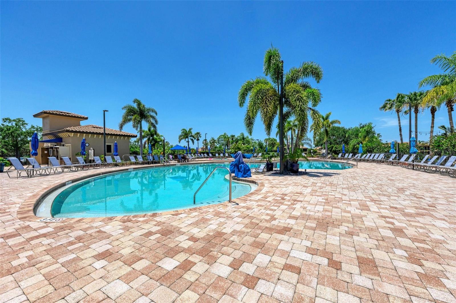 8105 Grand Estuary Trl #404 Property Photo 48