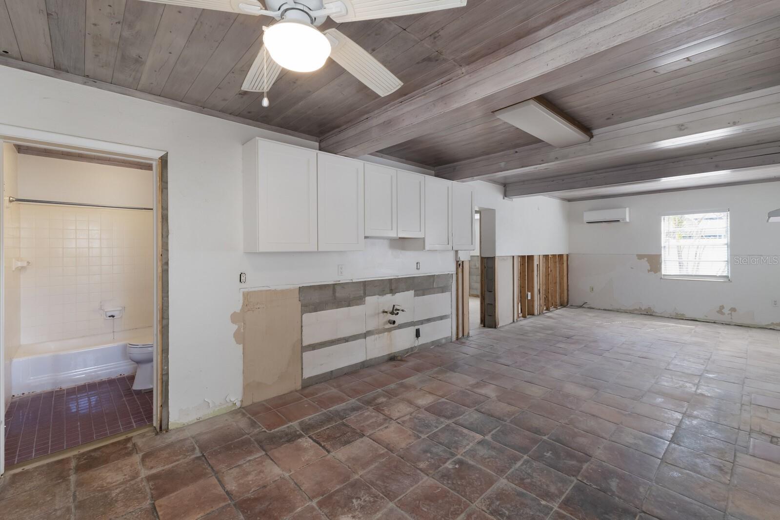 3007 Avenue F #3 Property Photo 93