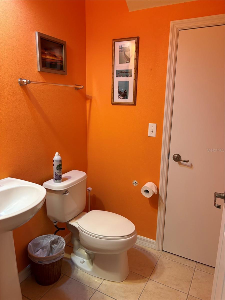 3825 45th Ter W #104 Property Photo 9