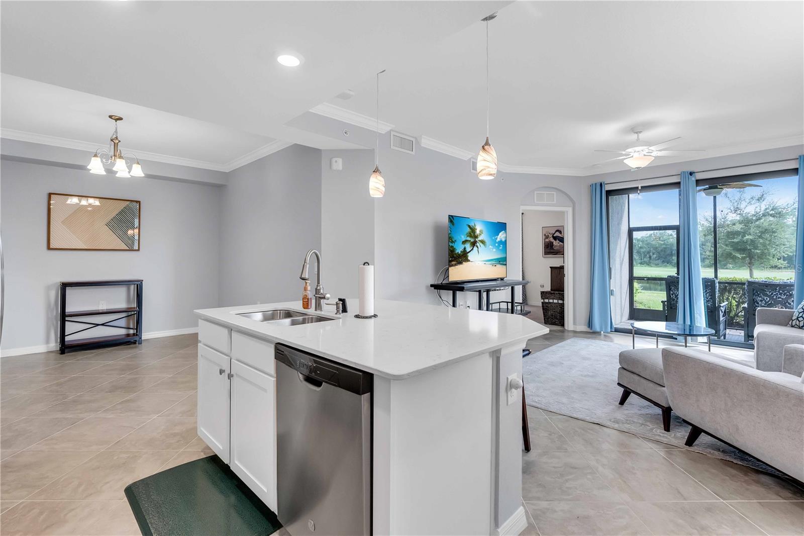 17520 Gawthrop Dr #108 Property Photo 8