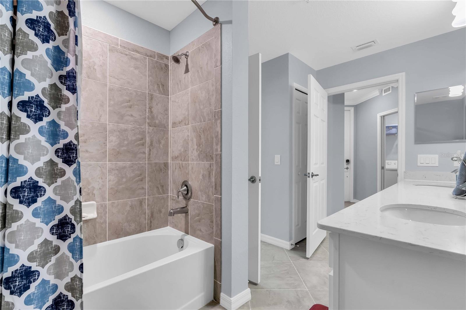 17520 Gawthrop Dr #108 Property Photo 16