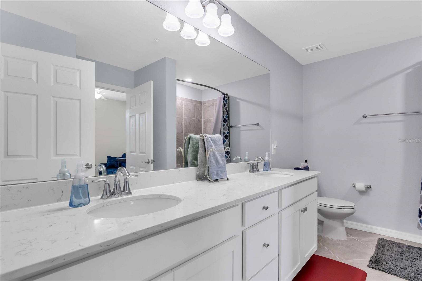 17520 Gawthrop Dr #108 Property Photo 17
