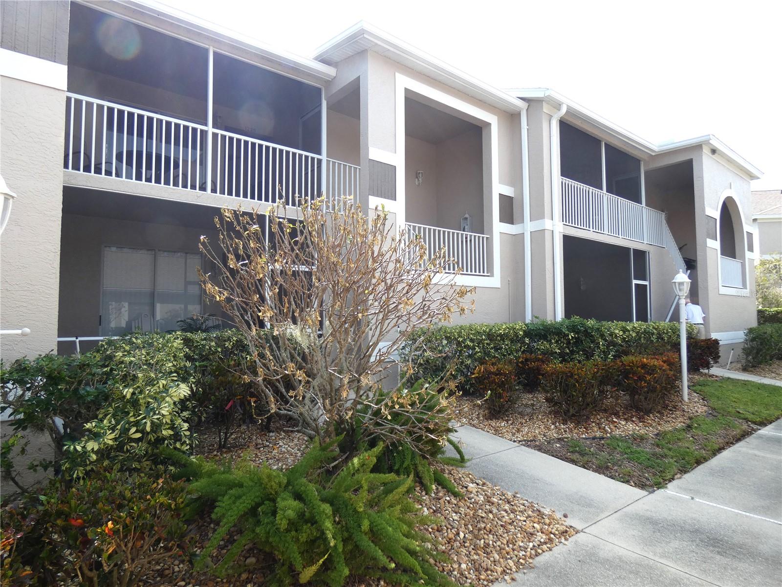 9641 Castle Point Dr #1225 Property Photo 1