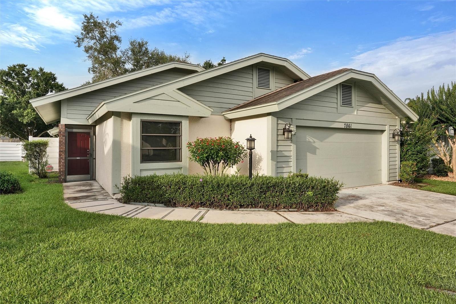 7861 PINE TRACE DR #7861