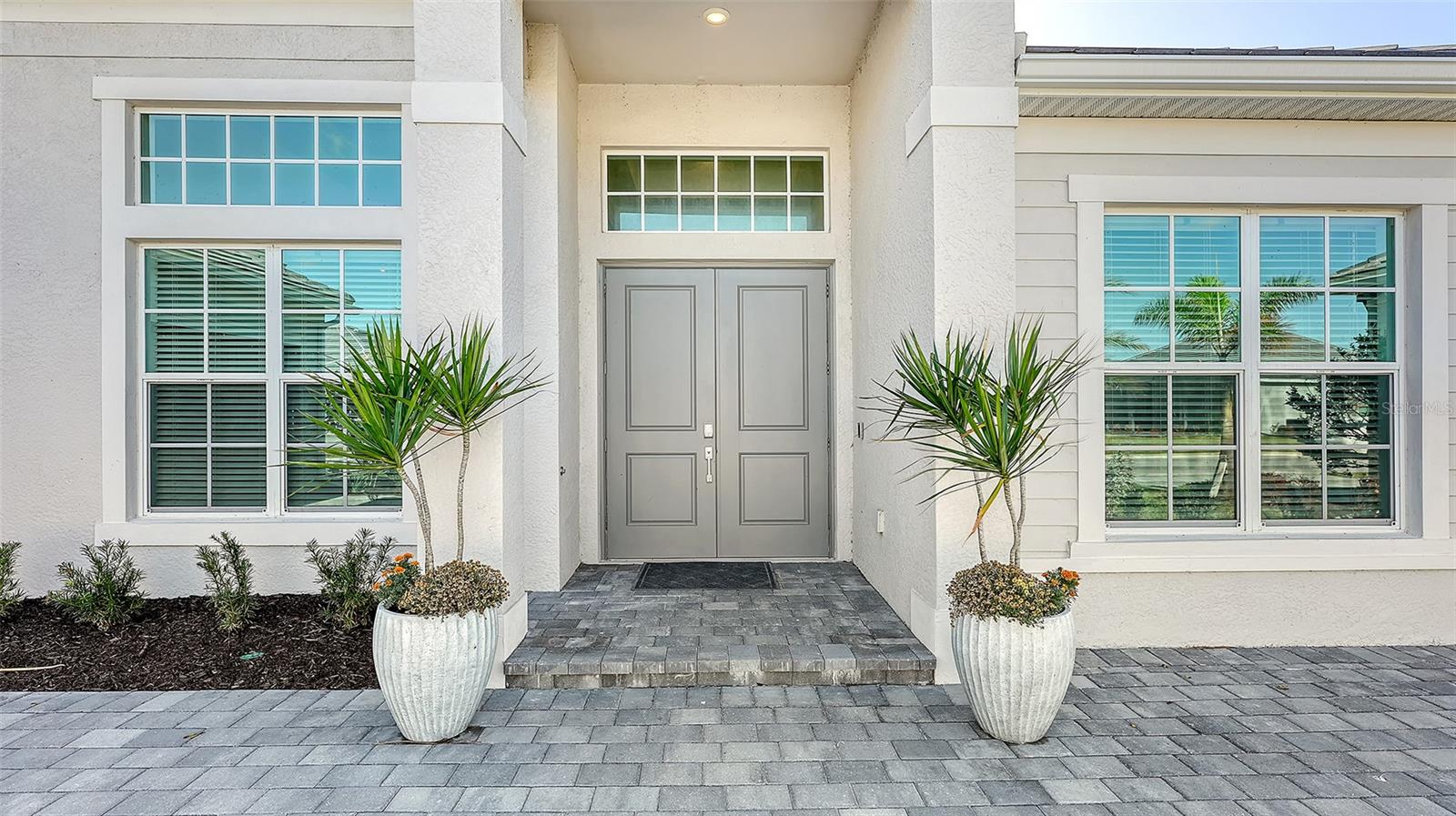 17330 Opal Sand Dr Property Photo 4