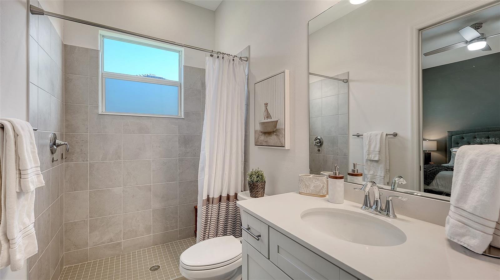 17330 Opal Sand Dr Property Photo 32