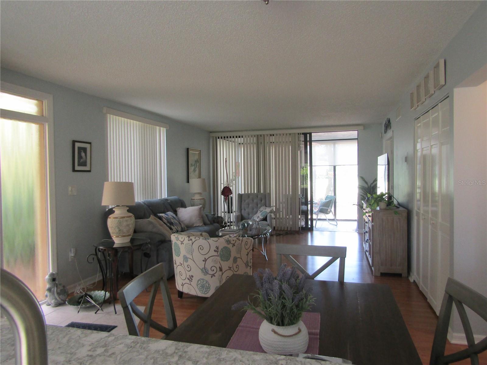 5136 Harpers Croft #11 Property Photo 9