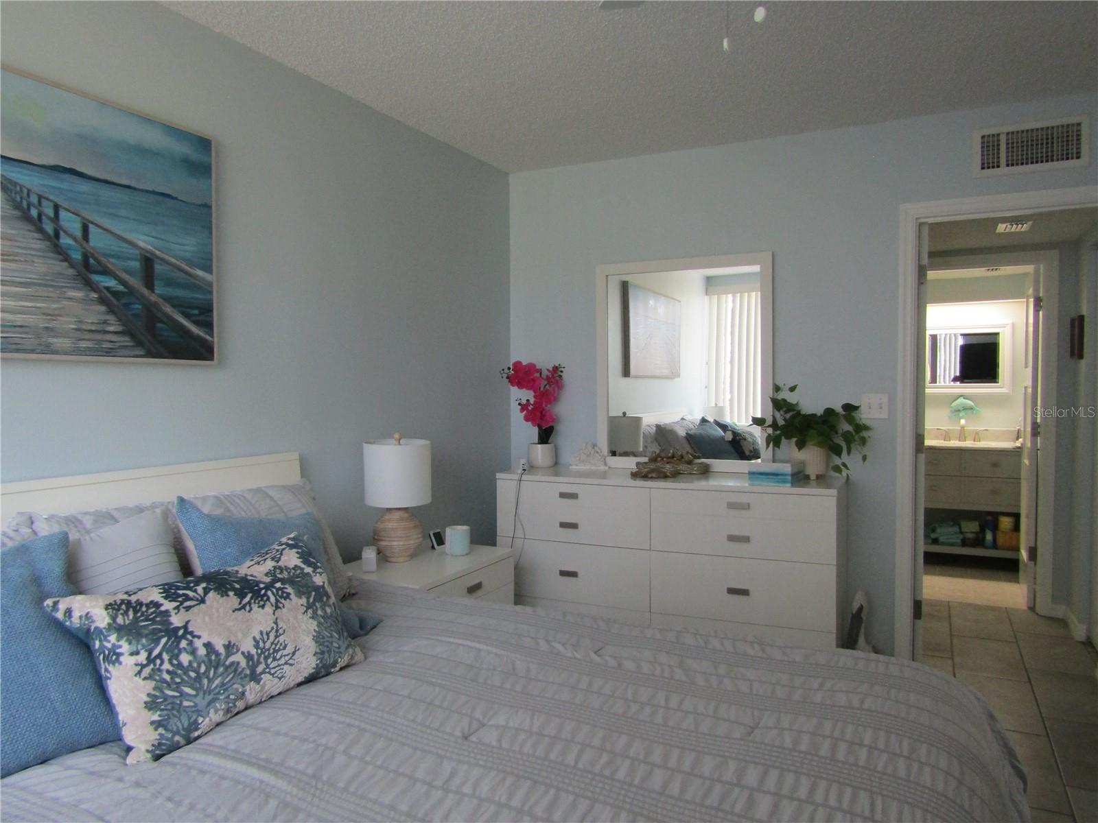 5136 Harpers Croft #11 Property Photo 22