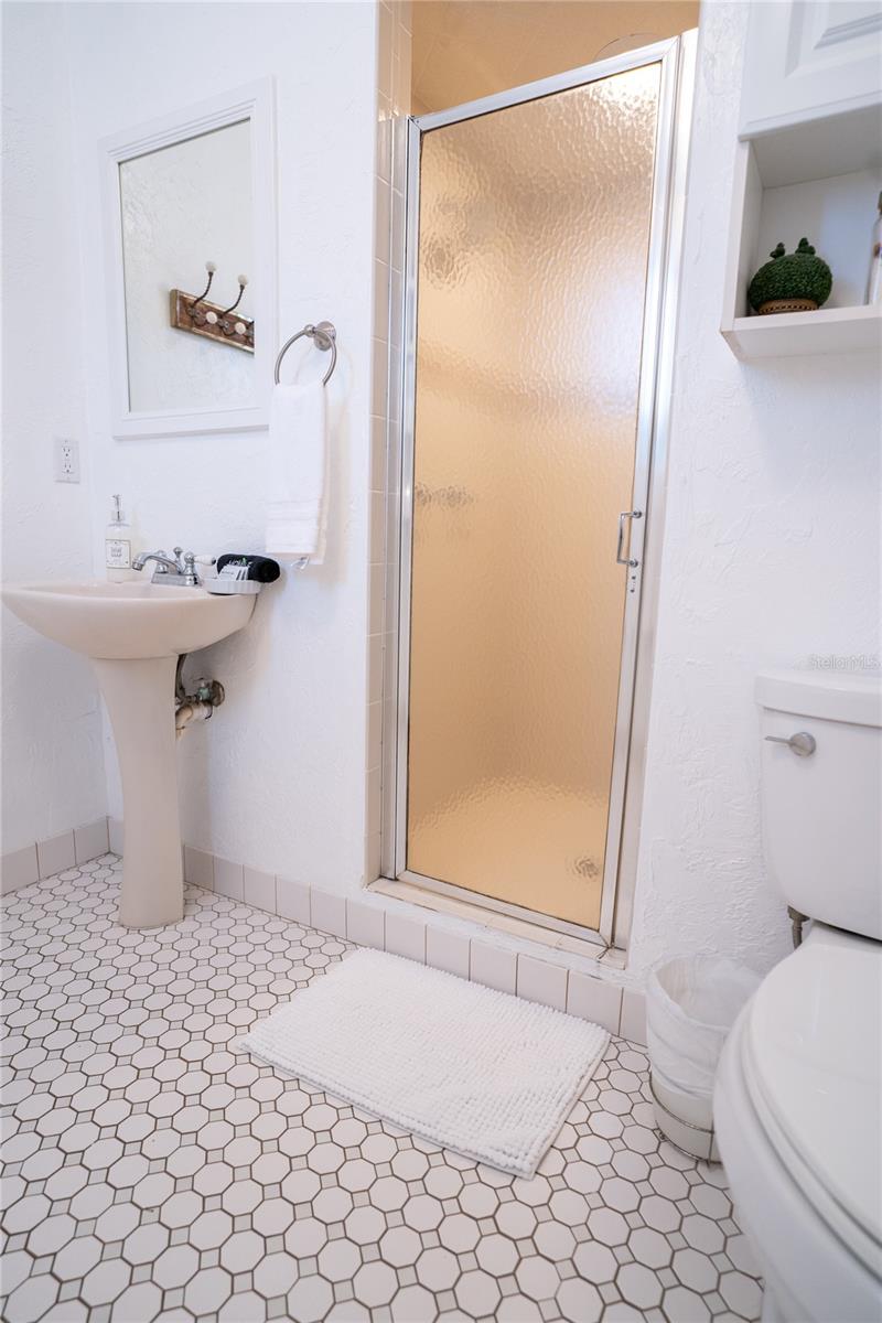 1322 N Tamiami Trl Property Photo 26
